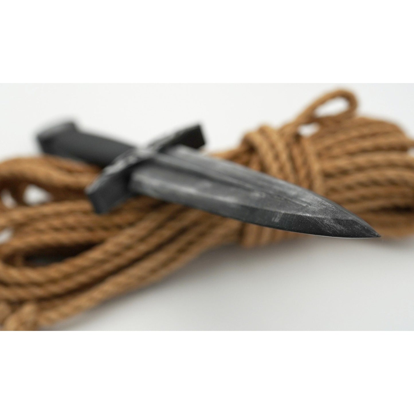 3D Printed Fake Dagger Prop | Realistic Costume Knife | Safe Cosplay Weapon | Theater & Film Prop | Lightweight PLA Replica