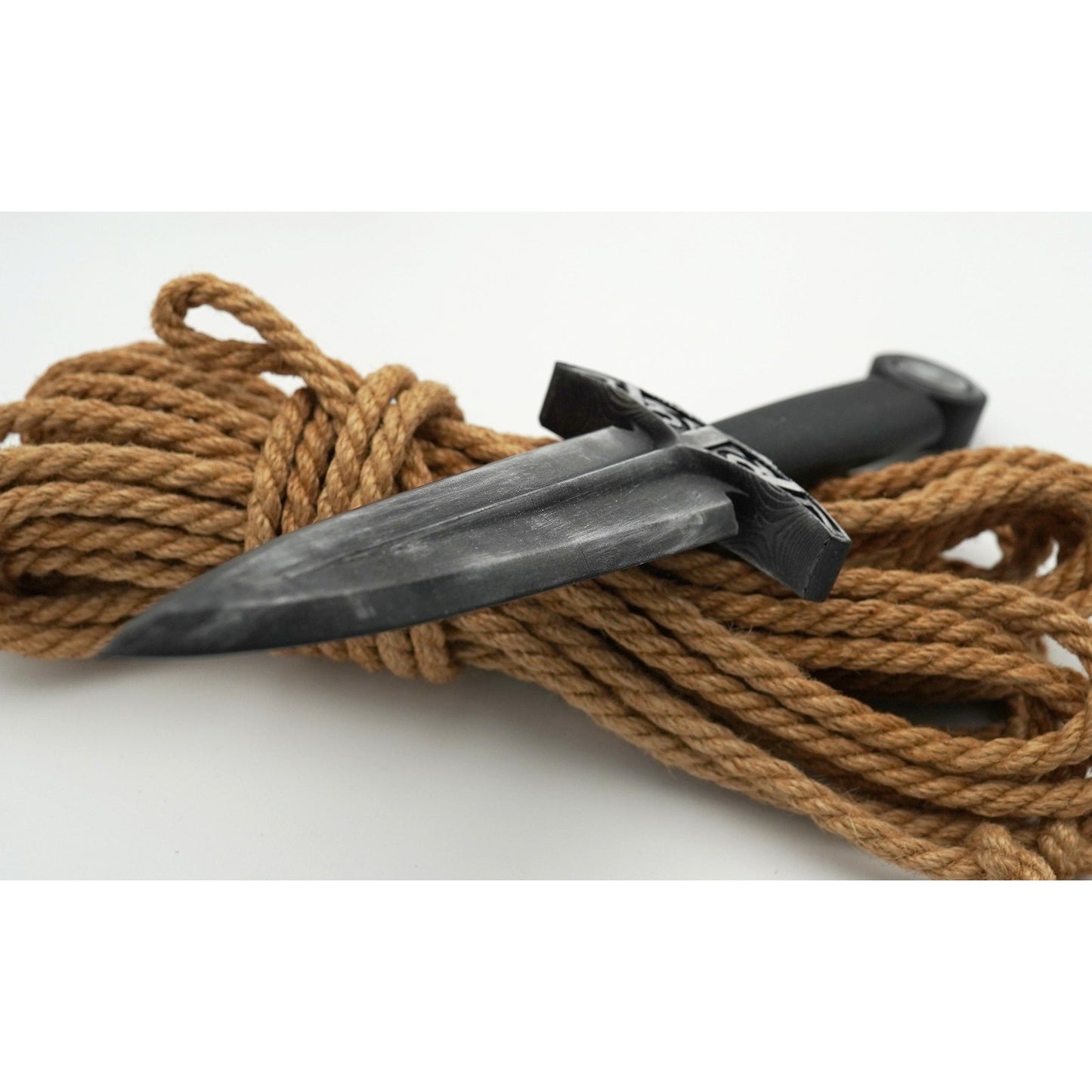 3D Printed Fake Dagger Prop | Realistic Costume Knife | Safe Cosplay Weapon | Theater & Film Prop | Lightweight PLA Replica